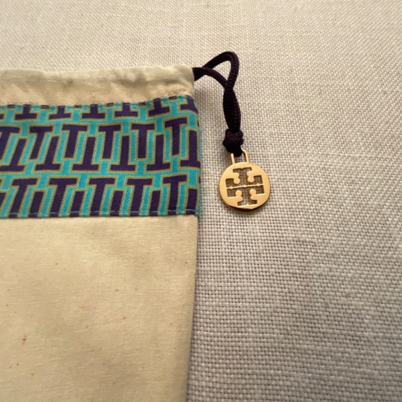 •Tory Burch Cotton Large Dust Bag Logo Drawstring 23”x23” NEW - Picture 5 of 6